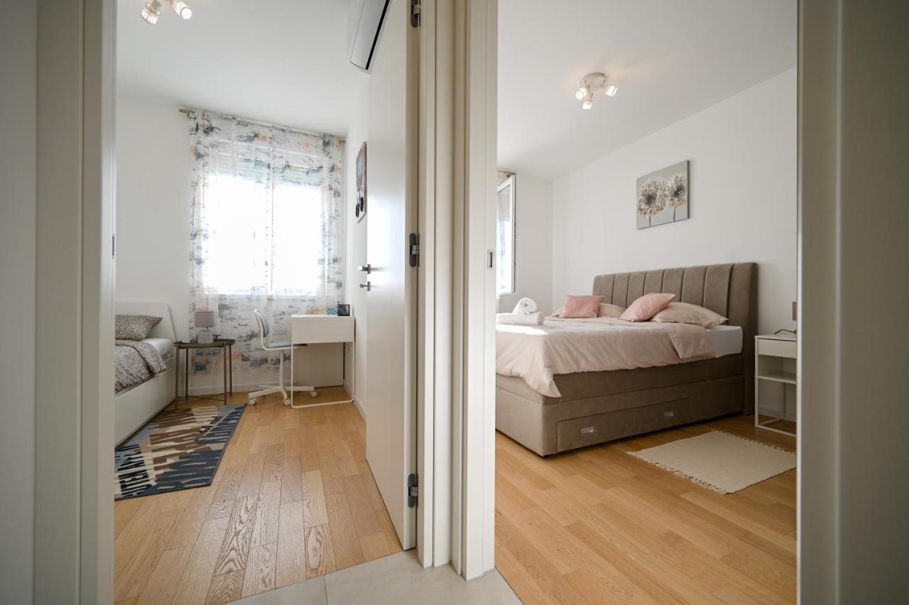 Apartman Lovre Zadar Exteriör bild